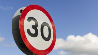 Speed restrictions on the M90 between Dunfermline and Kelty will be raised.